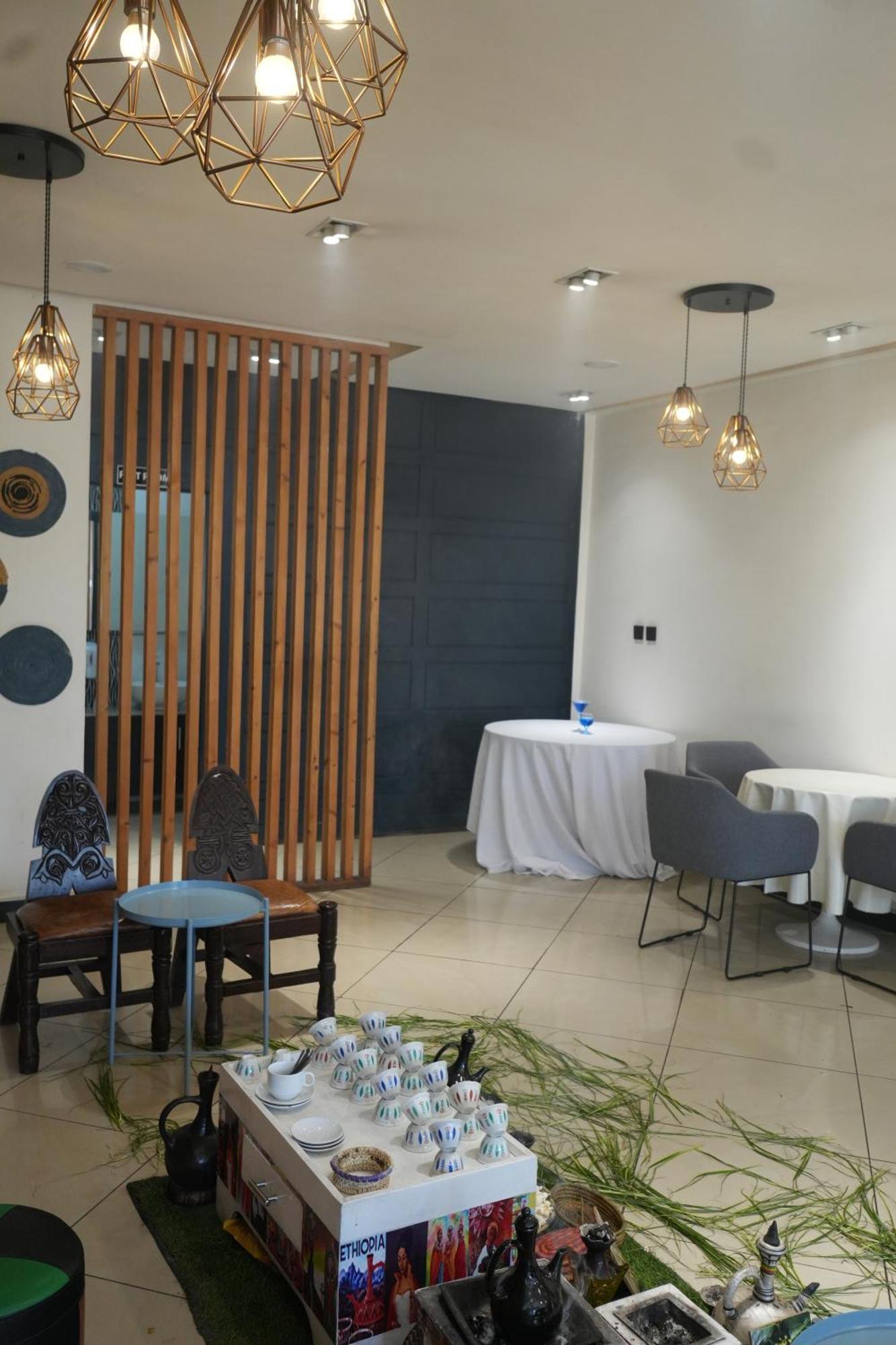 Mazeki Addis Boutique Hotel Eksteriør bilde